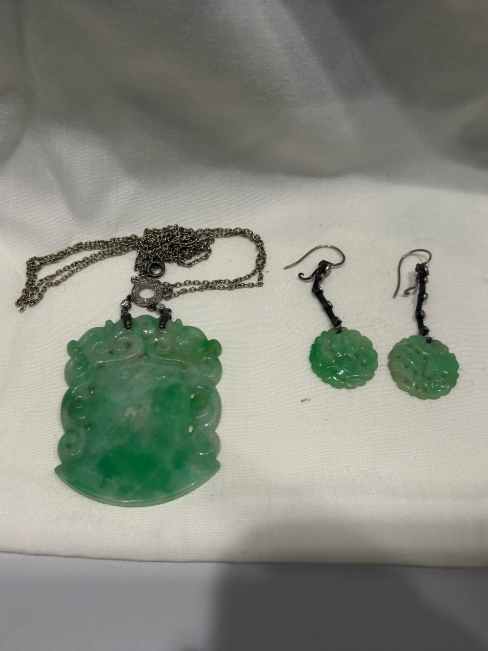 Carved Green Jade Pendant Necklace with Matching Jade Drop Earrings